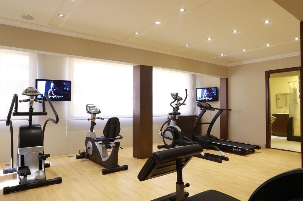Imperial Suites Hotel Beirut Exterior photo