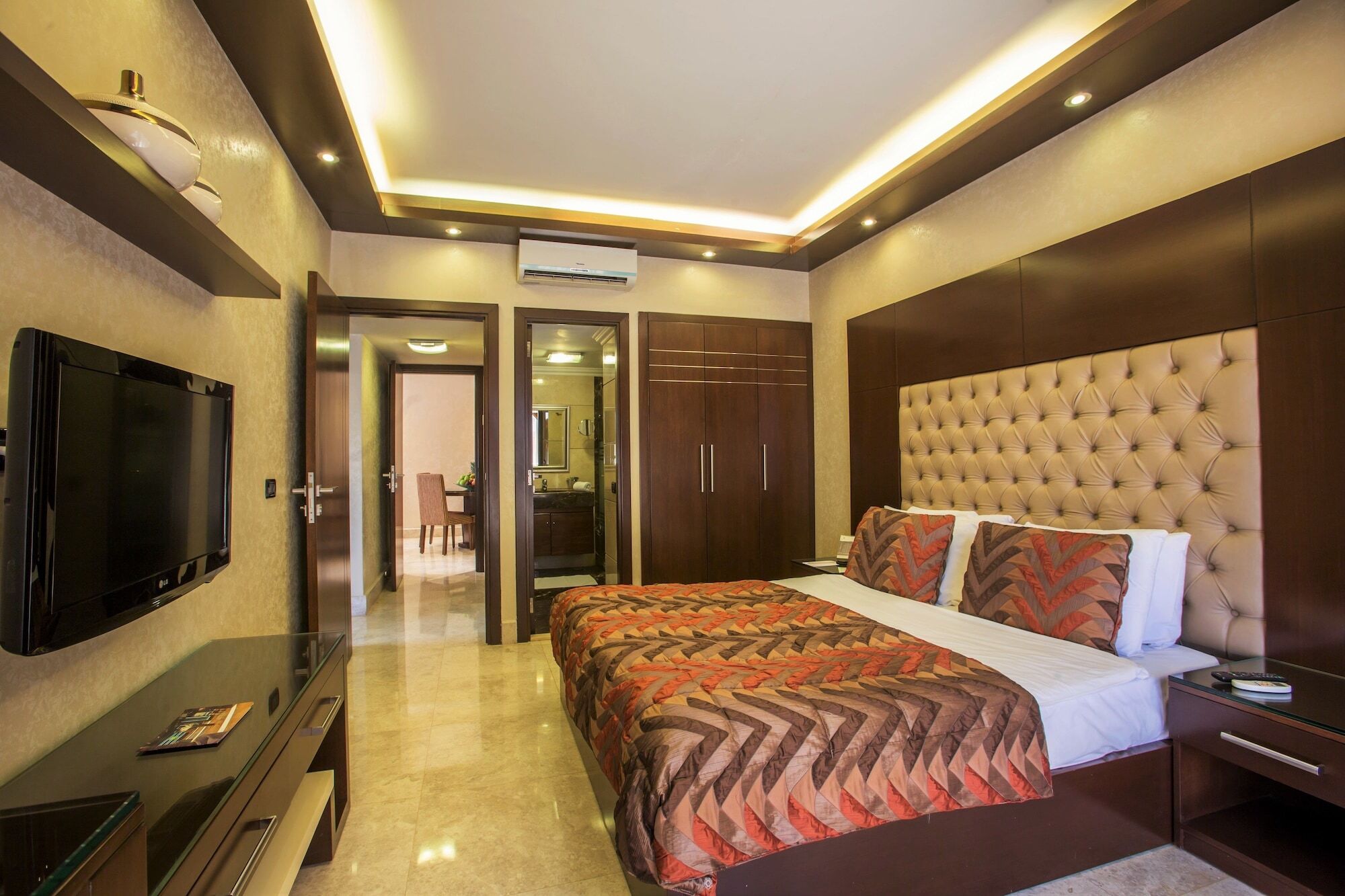 Imperial Suites Hotel Beirut Exterior photo