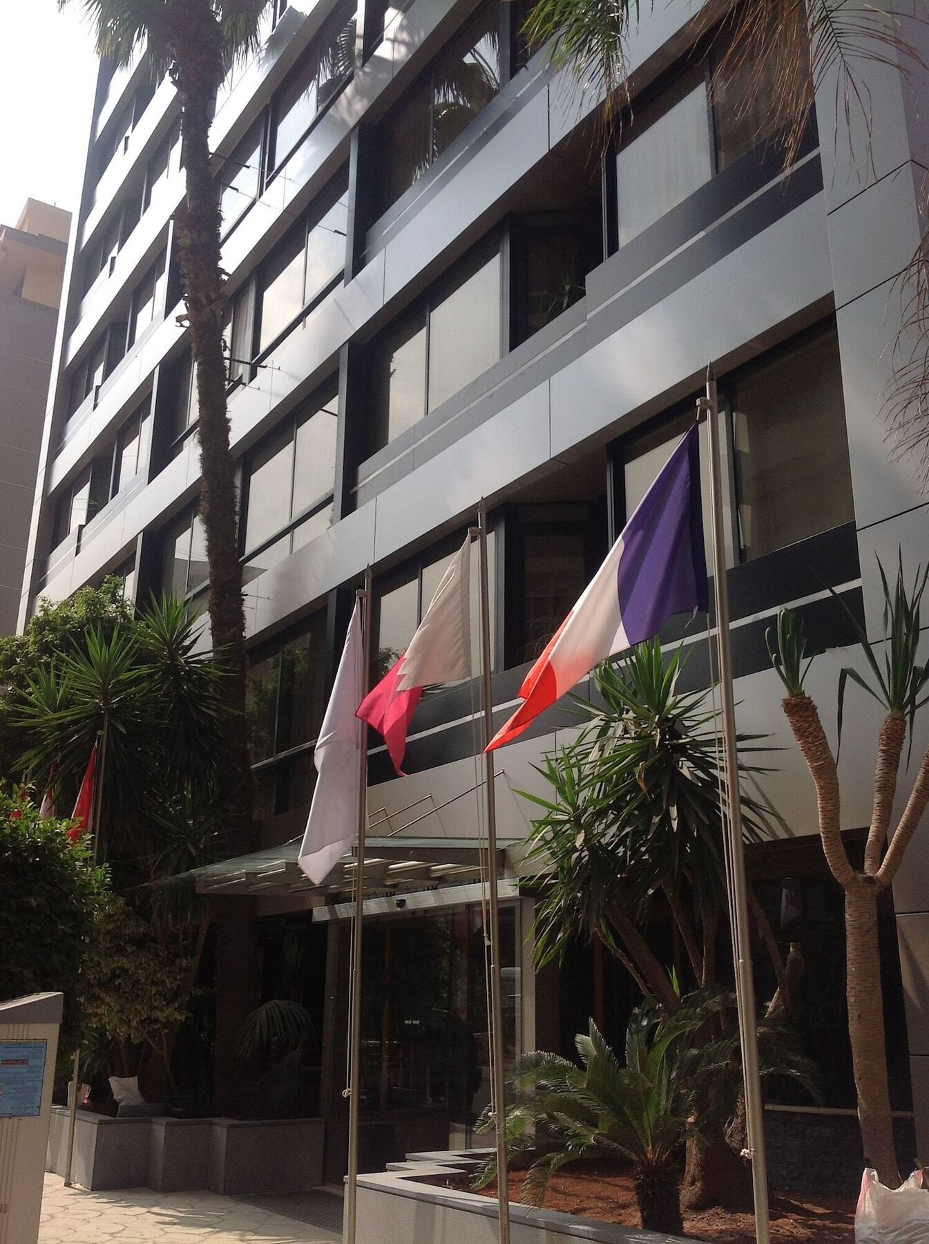 Imperial Suites Hotel Beirut Exterior photo